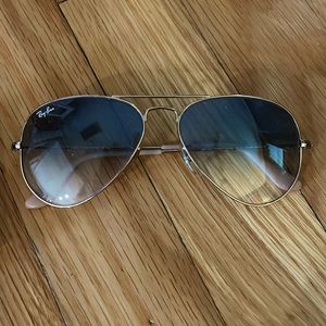 Ray-Ban Aviator Sunglasses